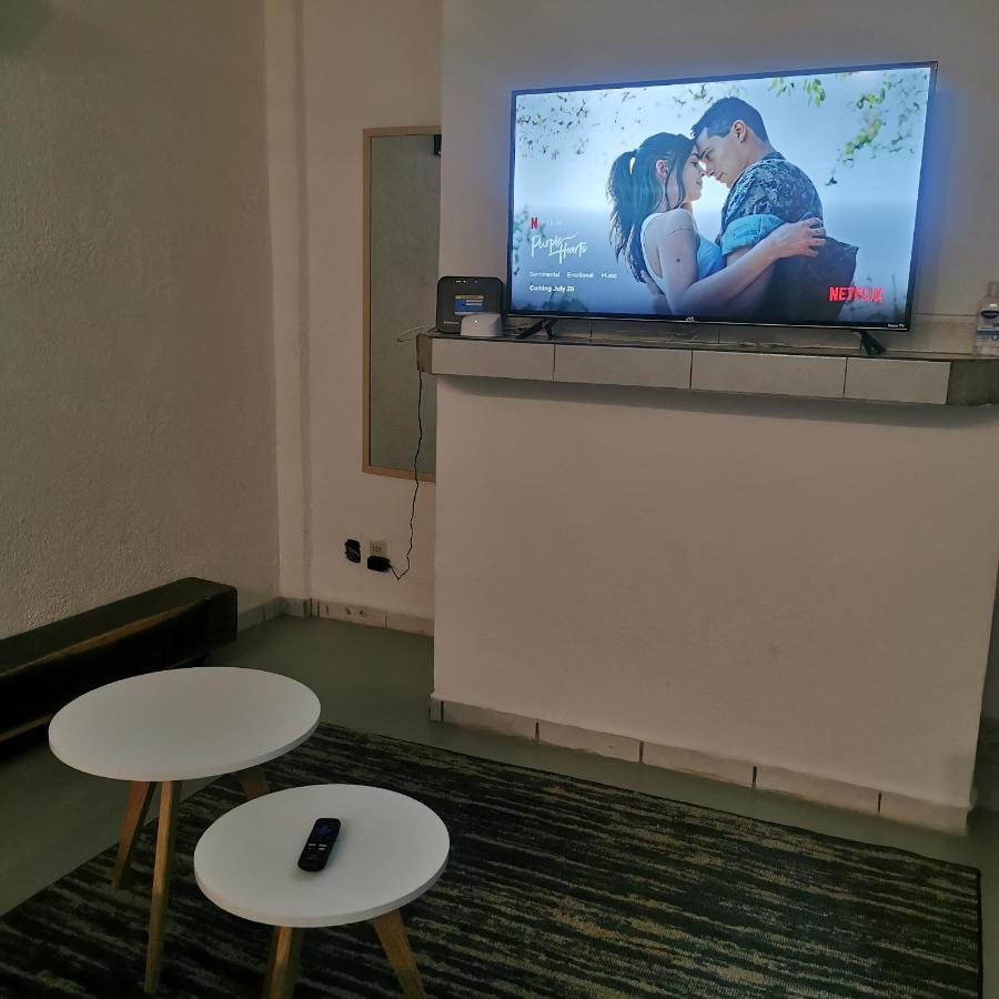 2 Bedroom Apartment With A/C Wi-Fi Best Location! Сиуатанехо Экстерьер фото